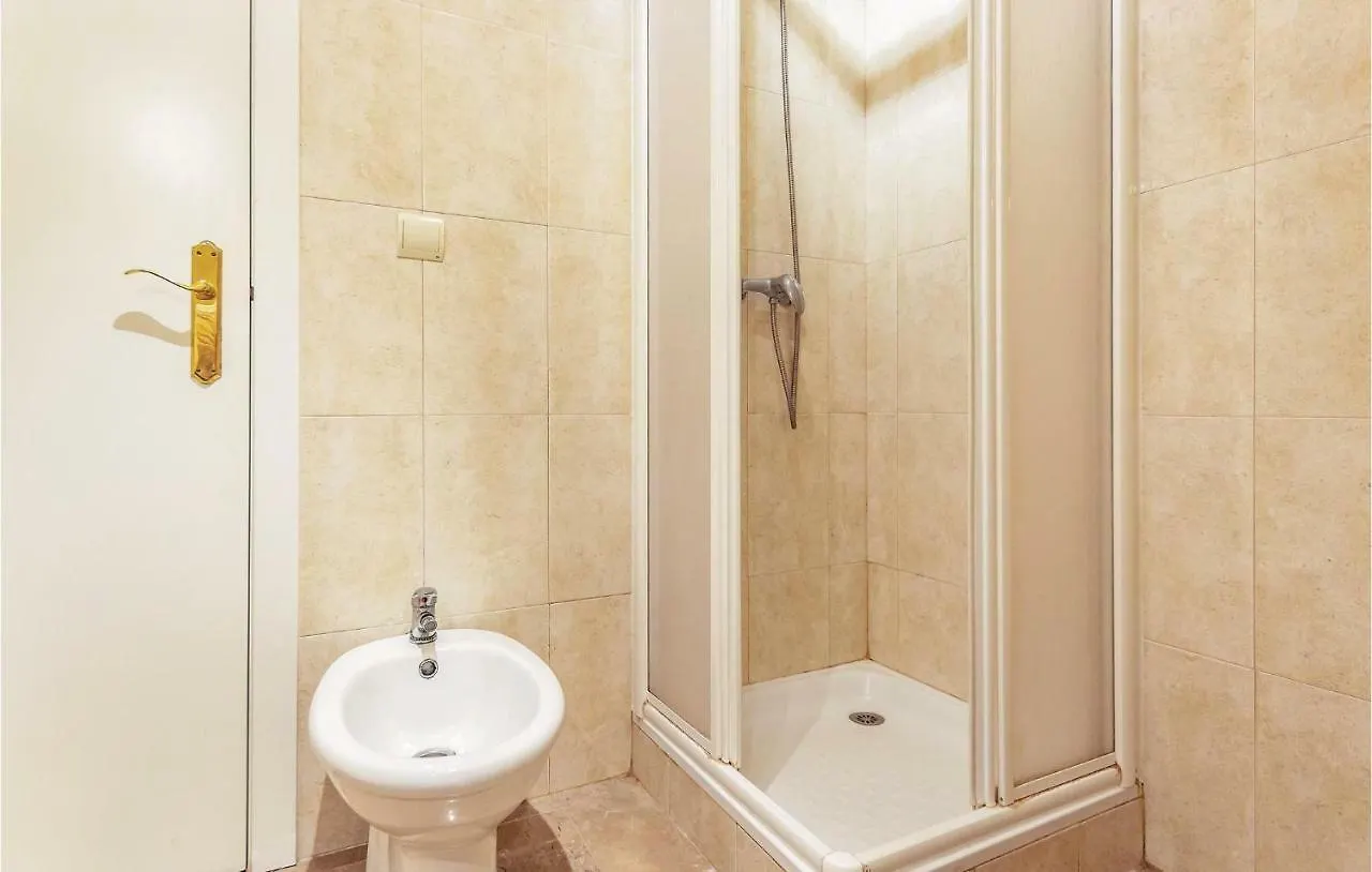 Duquesa Village Apartment